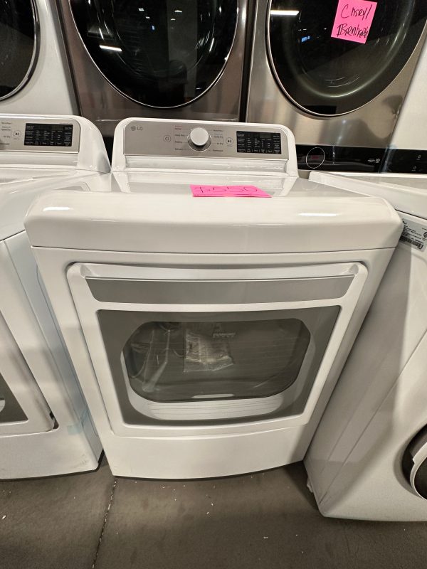 GREAT NEW SMART ELECTRIC LG DRYER - DRY12121 Online now